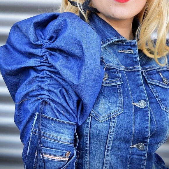 Denim Peplum Jacket with Puffy Shoulders - Picture 3 of 3